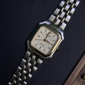 Seiko Exceline 4J41-5020 Silver Gold Square Ladies Watch