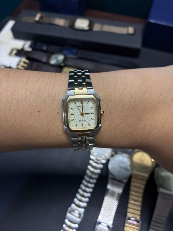 Seiko Exceline 4J41-5020 Silver Gold Square Ladies Watch