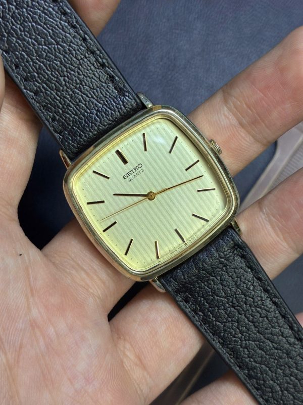 SEIKO TANK _7431-5250