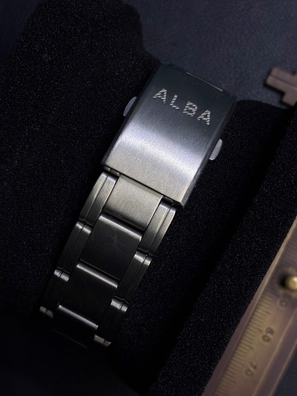 ALBA TITANIUM_VX43-0AG0_650k